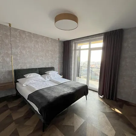 Apartment 7th Heaven *